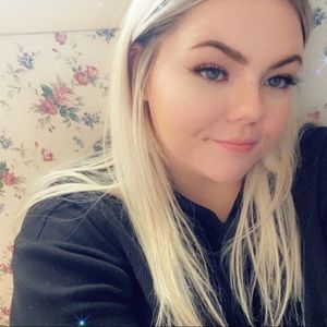 Meet your Posher, Lo